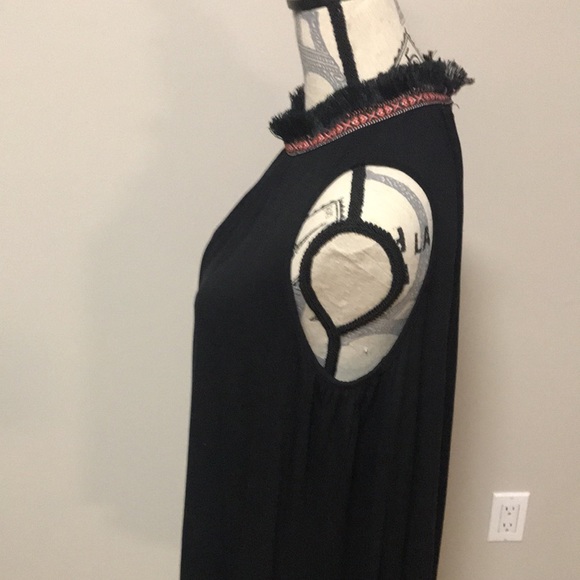 Sleeveless blouse - Picture 3 of 5